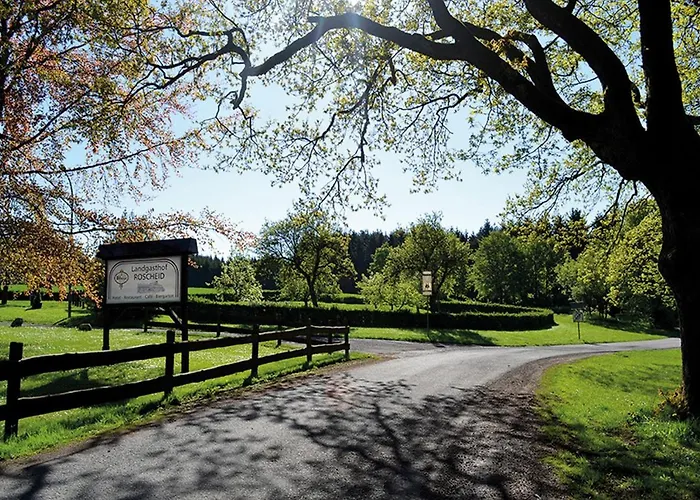 Hotel Landgasthof Hof Roscheid 2*